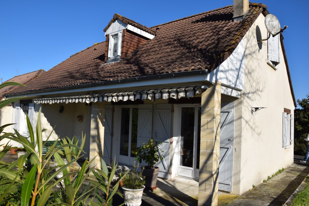 MAISON VENDUE 64150 PARDIES Béarn