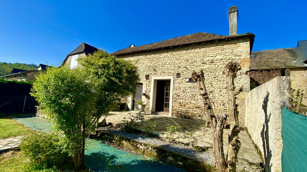 MAISON VENDU 64360-CARDESSE Béarn
