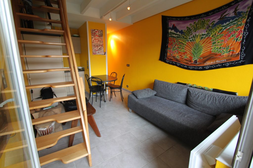 Lehen VENDU Anglet Aritxague au calme T1 bis appartement cosy meublé équipé terrasse idéal primo-accédant pas cher