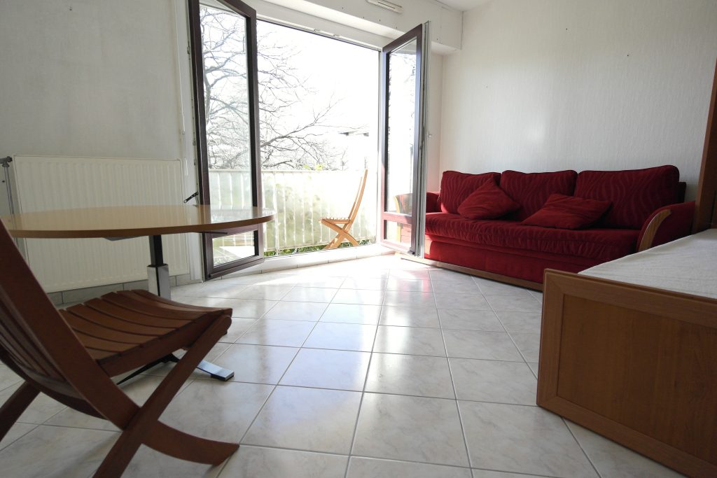 Yoann VENDU appartement Bayonne 64100 Beyris limite Anglet vue forêt balcon parking tout à pied rénové