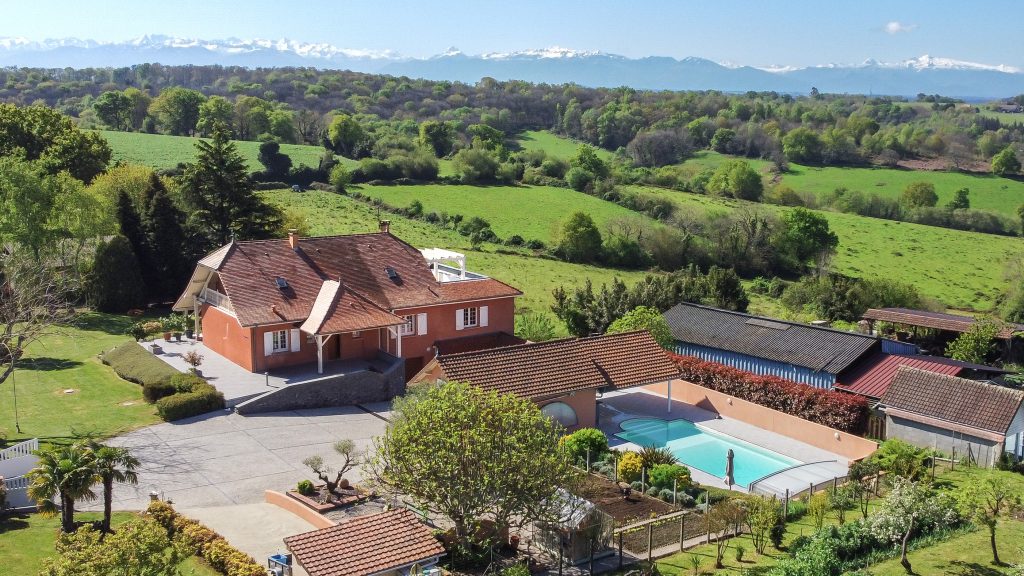 immobilier prestige luxe belle demeure 64 bearn pau cescau à vendre