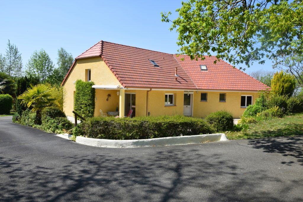 Solanja vendue maison villa 64360 Monein immobilier Béarn