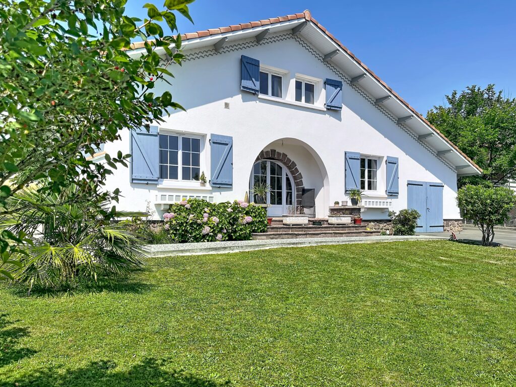 Dorotèa agent expert conseiller immobilier agence immobilière Monein 64360 Béarn maison à vendre